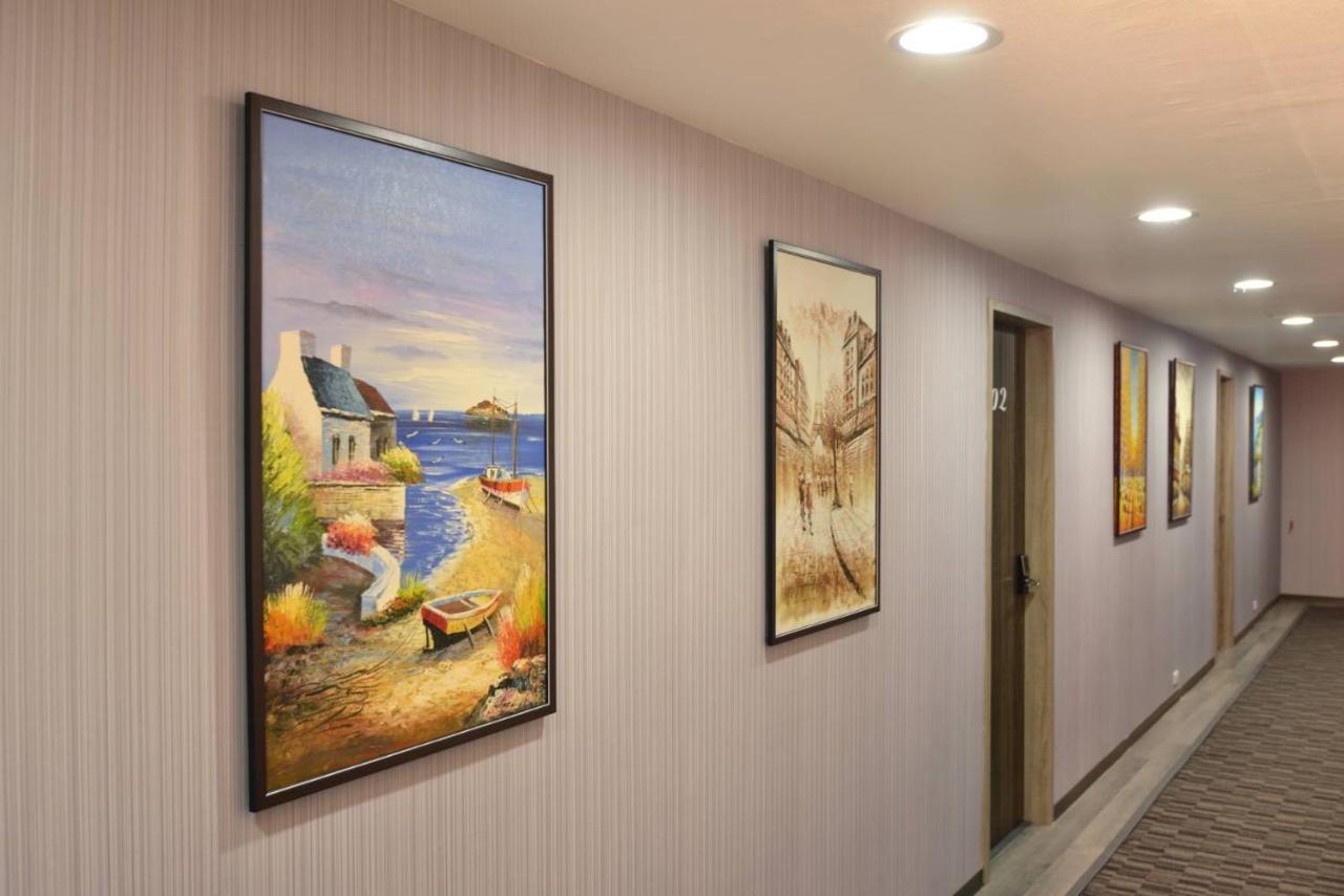 Ching She Hotel Tainan Esterno foto