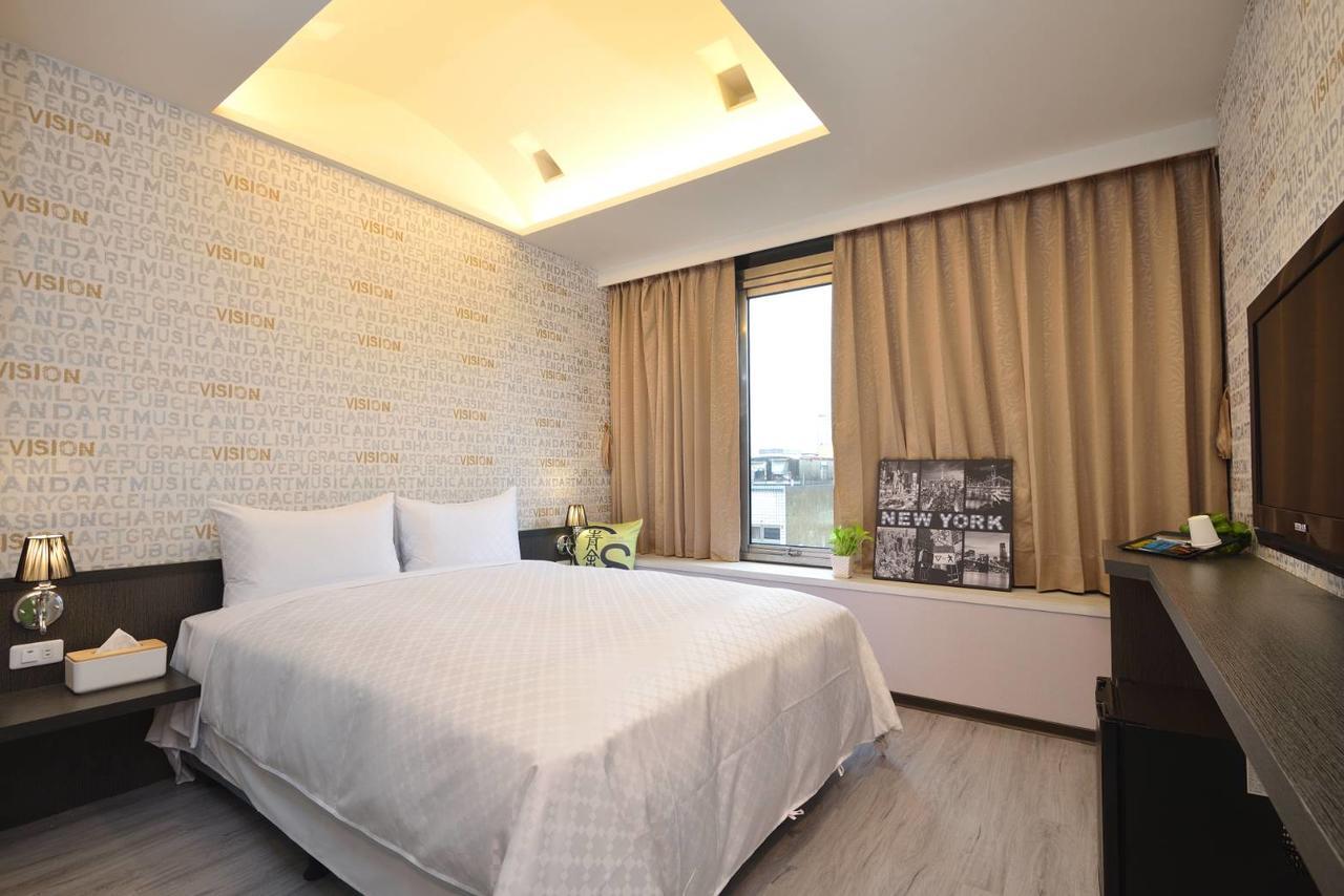 Ching She Hotel Tainan Esterno foto