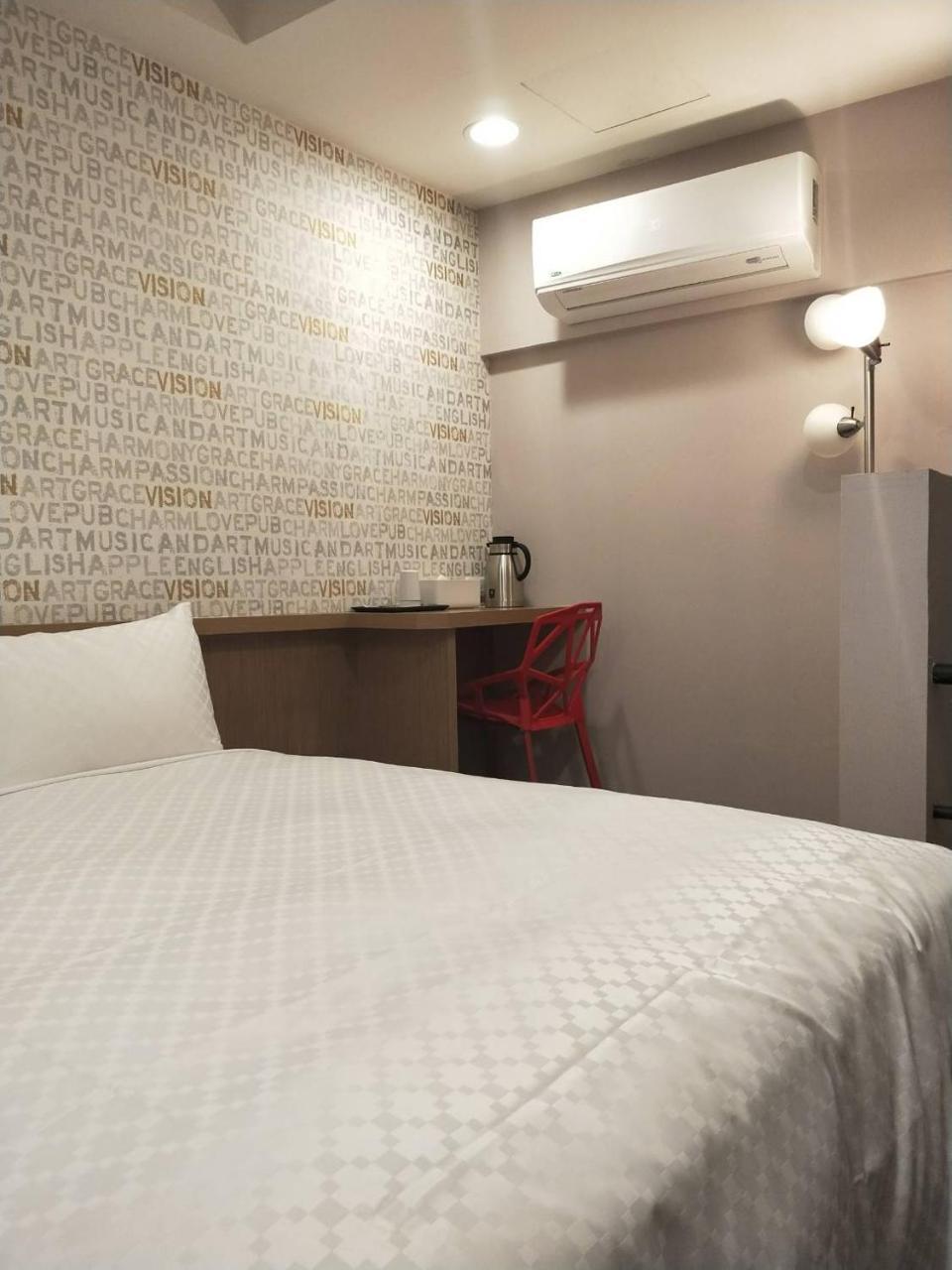 Ching She Hotel Tainan Esterno foto